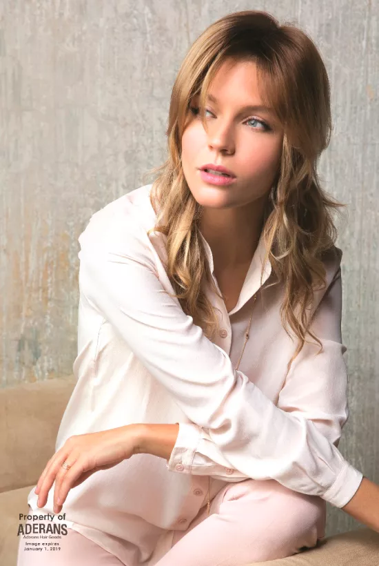 Prótesis de Cabello Sintético Medium Top de René de Paris Prótesis de Cabello Sintético Medium Top de René de Paris